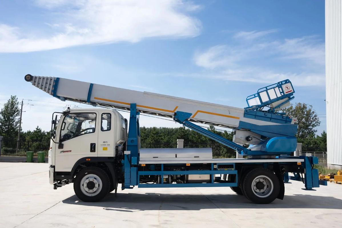 五桂山街道云梯上料车租赁费用