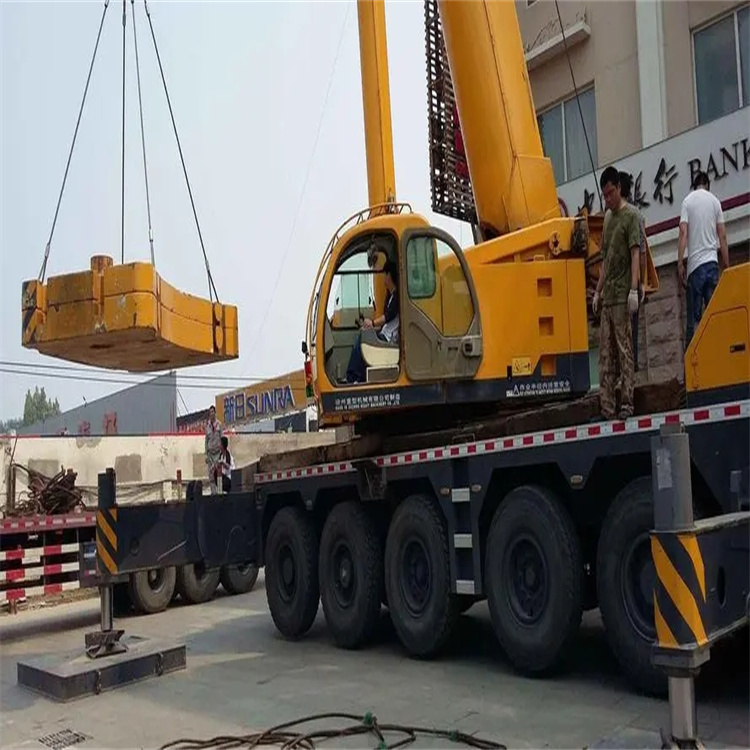 五桂山街道当地吊车出租|机器吊装|75吨|工厂搬迁服务